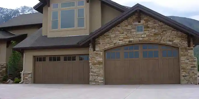 Carriage House Steel garage Door