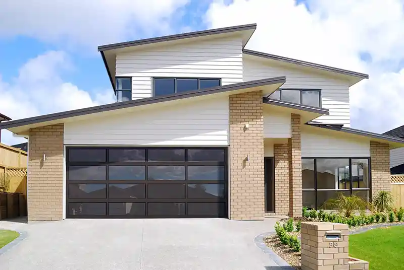 Contemporary Garage Door