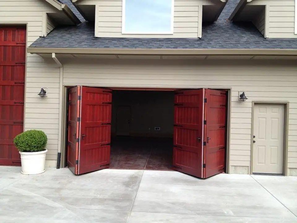 Bi-fold Garage Door